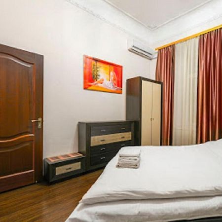 Apartment Mala Zhytomyrska 16 Kijev Kültér fotó